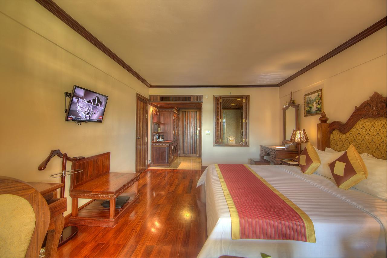 Bayon Era Hotel Siem Reap Esterno foto