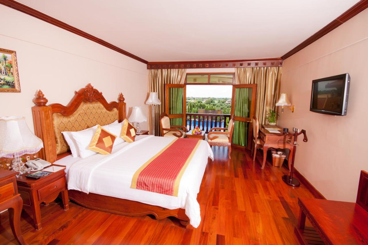 Bayon Era Hotel Siem Reap Esterno foto